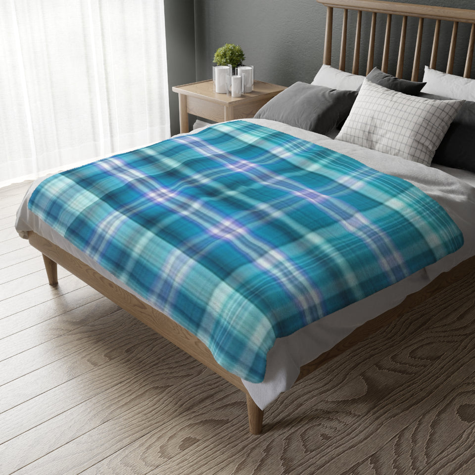 10CB  Colorful Plaid Blanket