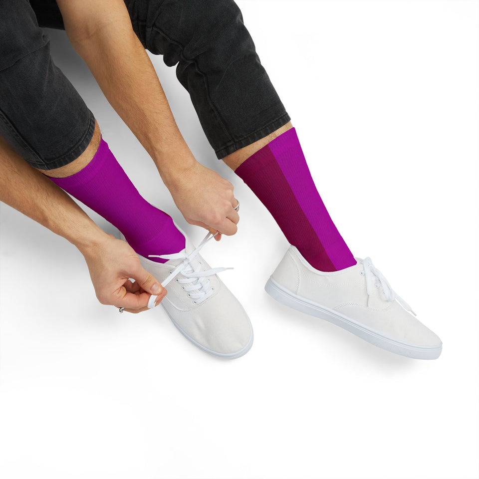 11CS  Colored Socks
