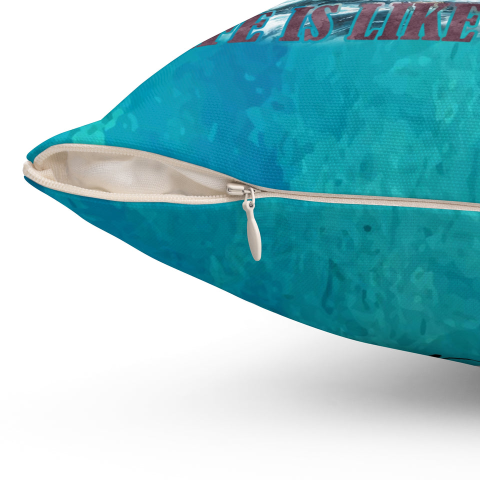 7LHP   Lighthouse Pillow