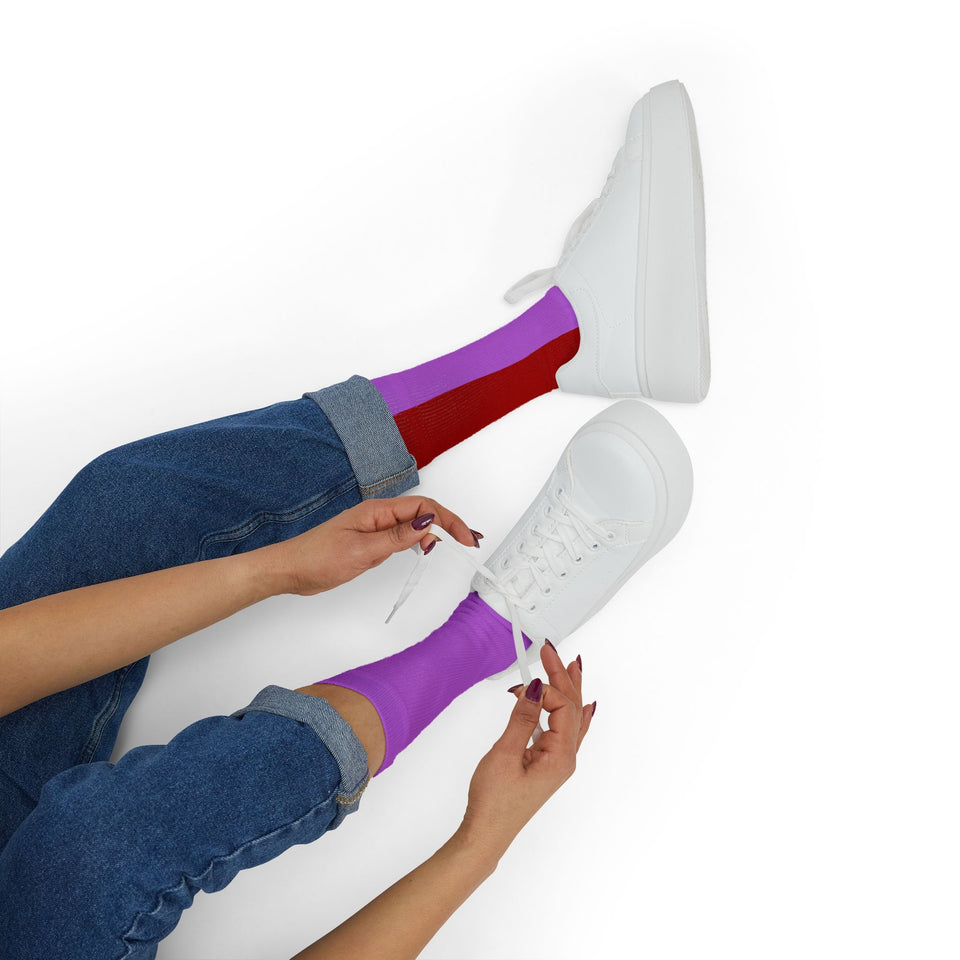 19CS  Colored Socks