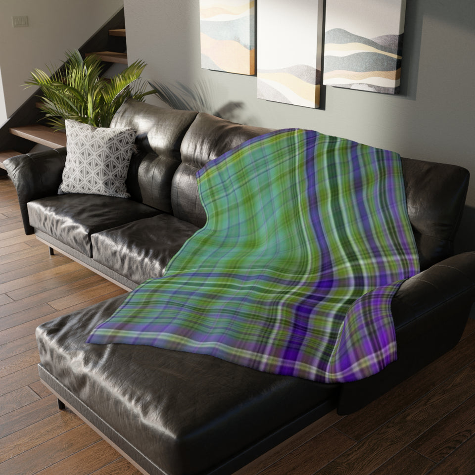 27CB  Colorful Plaid Blanket