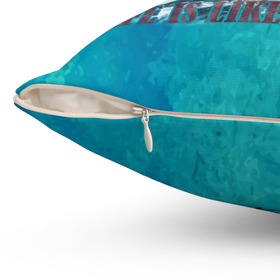 7LHP   Lighthouse Pillow