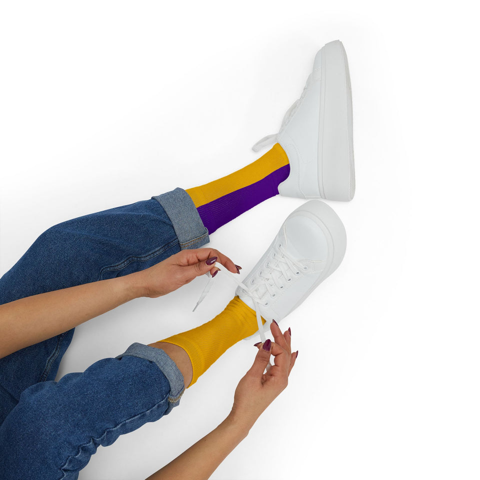9CS  Colored Socks
