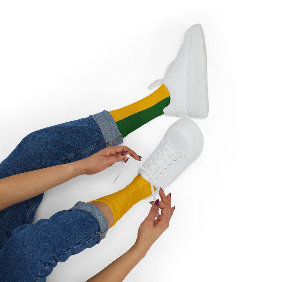 10CS  Colored Socks